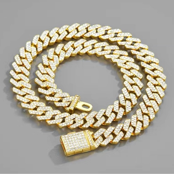 Womens Cuban Link Chain Iced Out Gold Miami Cuban Necklace With Diamond Bling - Picture 4 of 5